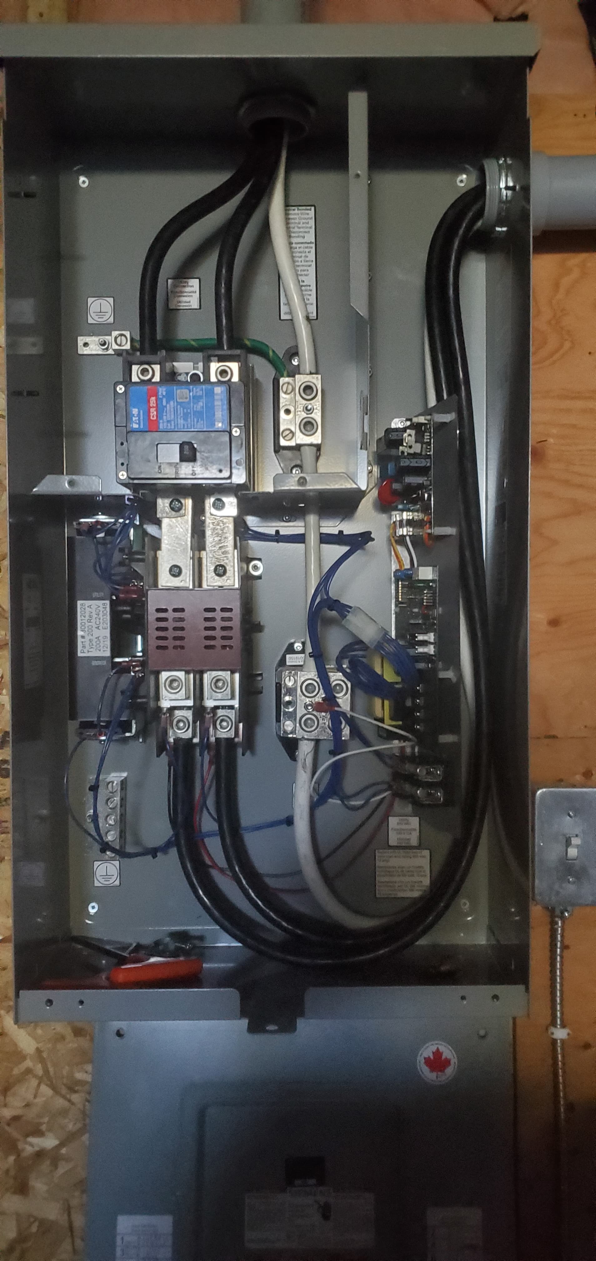 Commercial Meter & Disconnect